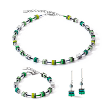 Load image into Gallery viewer, Sparkling Classic Update earrings