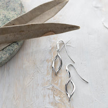 Load image into Gallery viewer, Kit Heath Entwine twine twist Drop Earrings