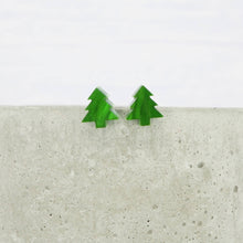 Load image into Gallery viewer, Green Pearly Christmas tree studs