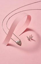 Load image into Gallery viewer, Kiss Pave Studs