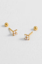 Load image into Gallery viewer, Mini Pearl Flower Studs