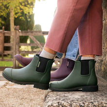 Load image into Gallery viewer, Bobbi Wellington Ankle Boot // Forest GREEN