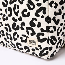Load image into Gallery viewer, ROKA London Hampstead Lunch Bag- NEW