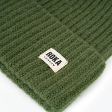 Load image into Gallery viewer, SHARD CASHMERE BEANIE HAT