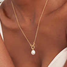 Load image into Gallery viewer, Pearl SparklePendant necklace
