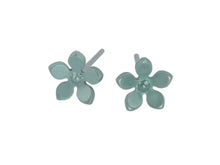 Load image into Gallery viewer, FIVE PETAL FLOWER TITANIUM PENDANT Studs