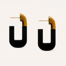 Load image into Gallery viewer, Lorde Link Earrings in Jet Black