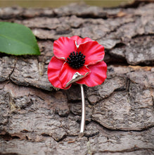 Load image into Gallery viewer, Poppy Red Flower Brooch