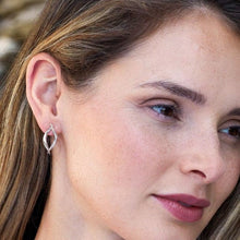 Load image into Gallery viewer, KH Entwine Twine Twist Link Grande Stud Earrings