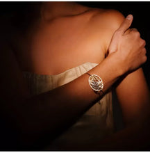 Load image into Gallery viewer, model wearing RAS Orabella Gold Plated Metope Bracelert