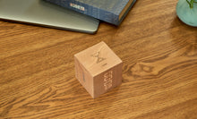 Load image into Gallery viewer, Cube plus clock