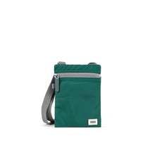 Load image into Gallery viewer, ROKA Chelsea Sustainable Crossbody Pocket