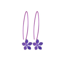 Load image into Gallery viewer, HOOK AND FIVE PETAL FLOWER TITANIUM EARRINGS