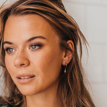 Load image into Gallery viewer, EDBLAD Drop Mini Earrings Gold