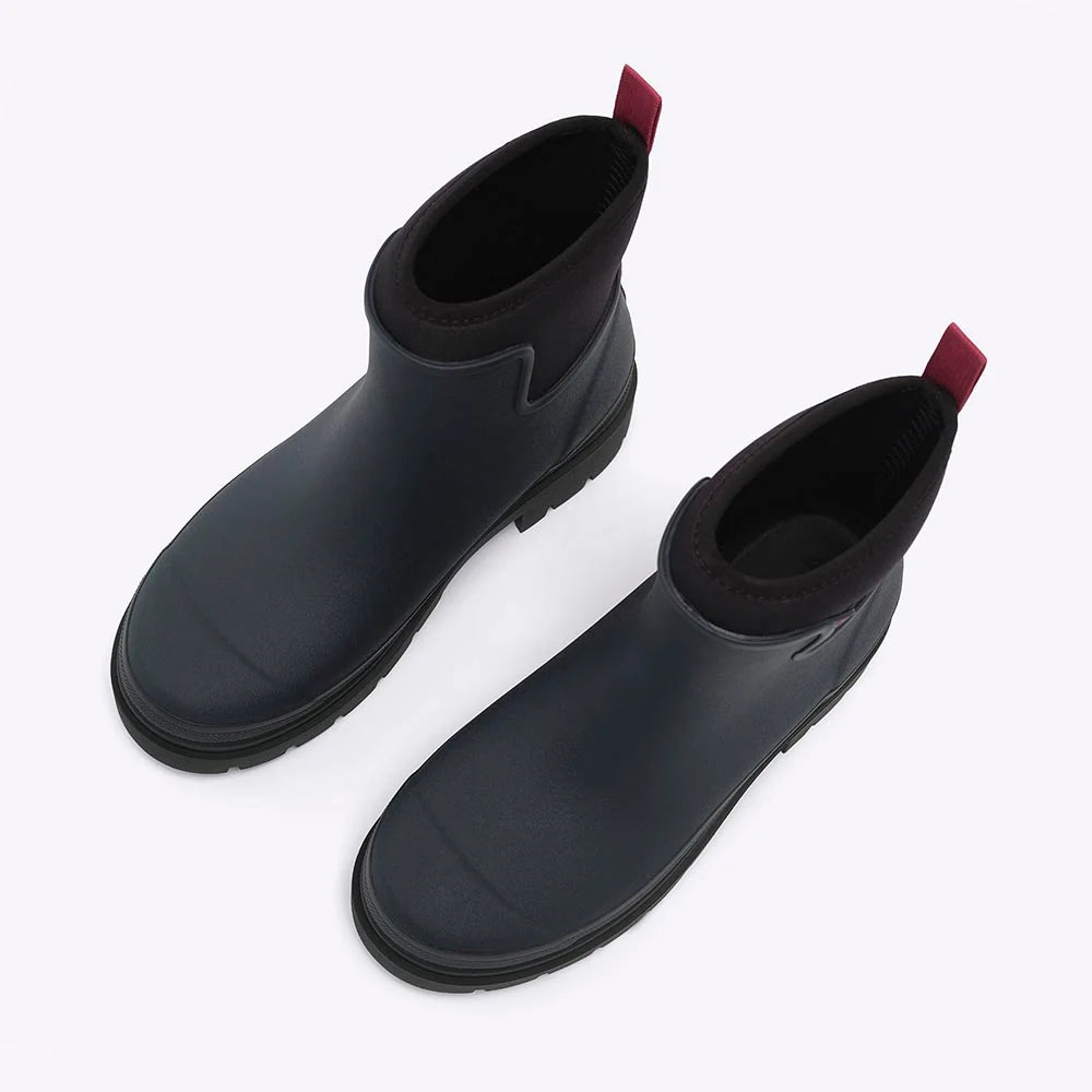 Merry People Tully wellington boot in Midnight, high angle view
