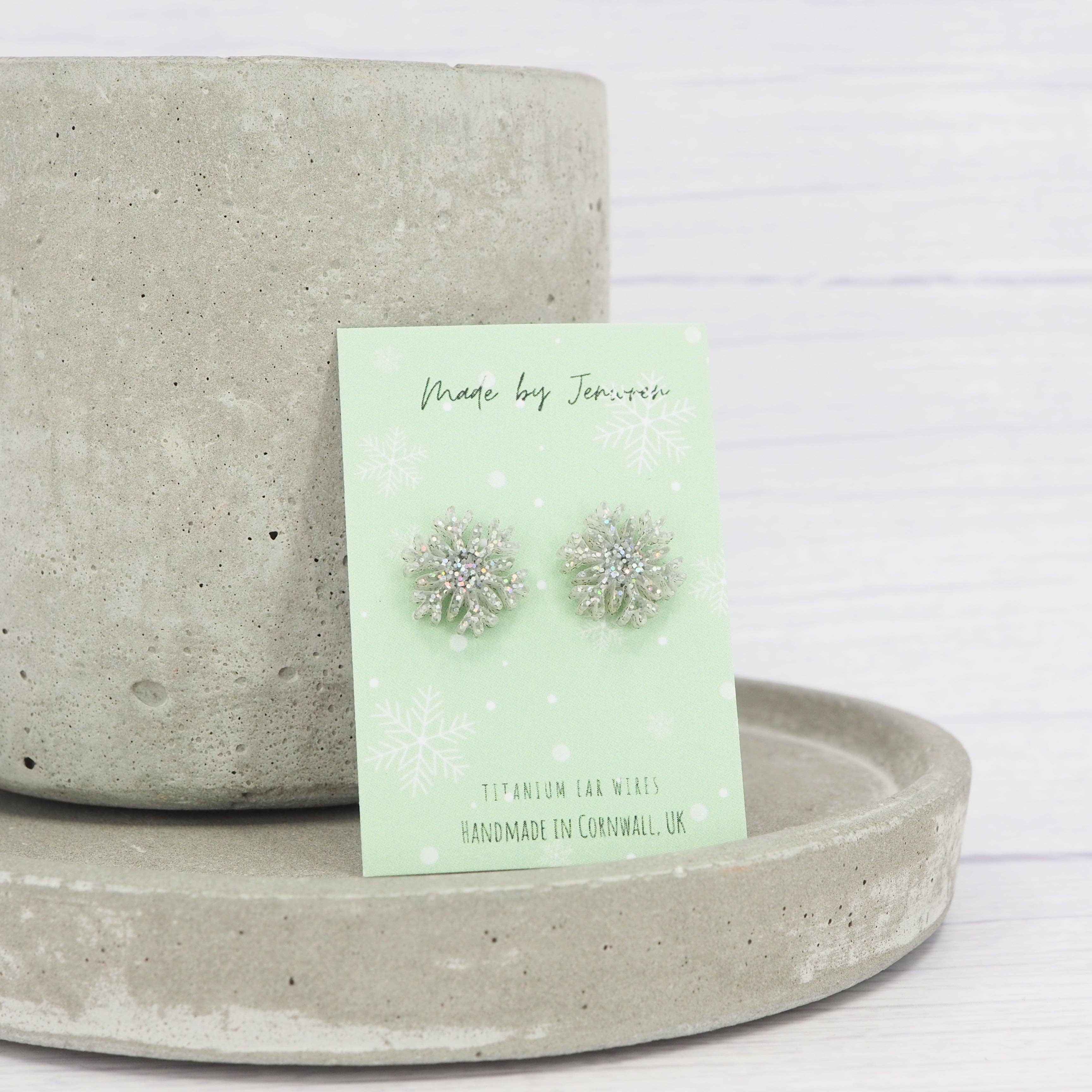 Holographic glitter snowflake small studs