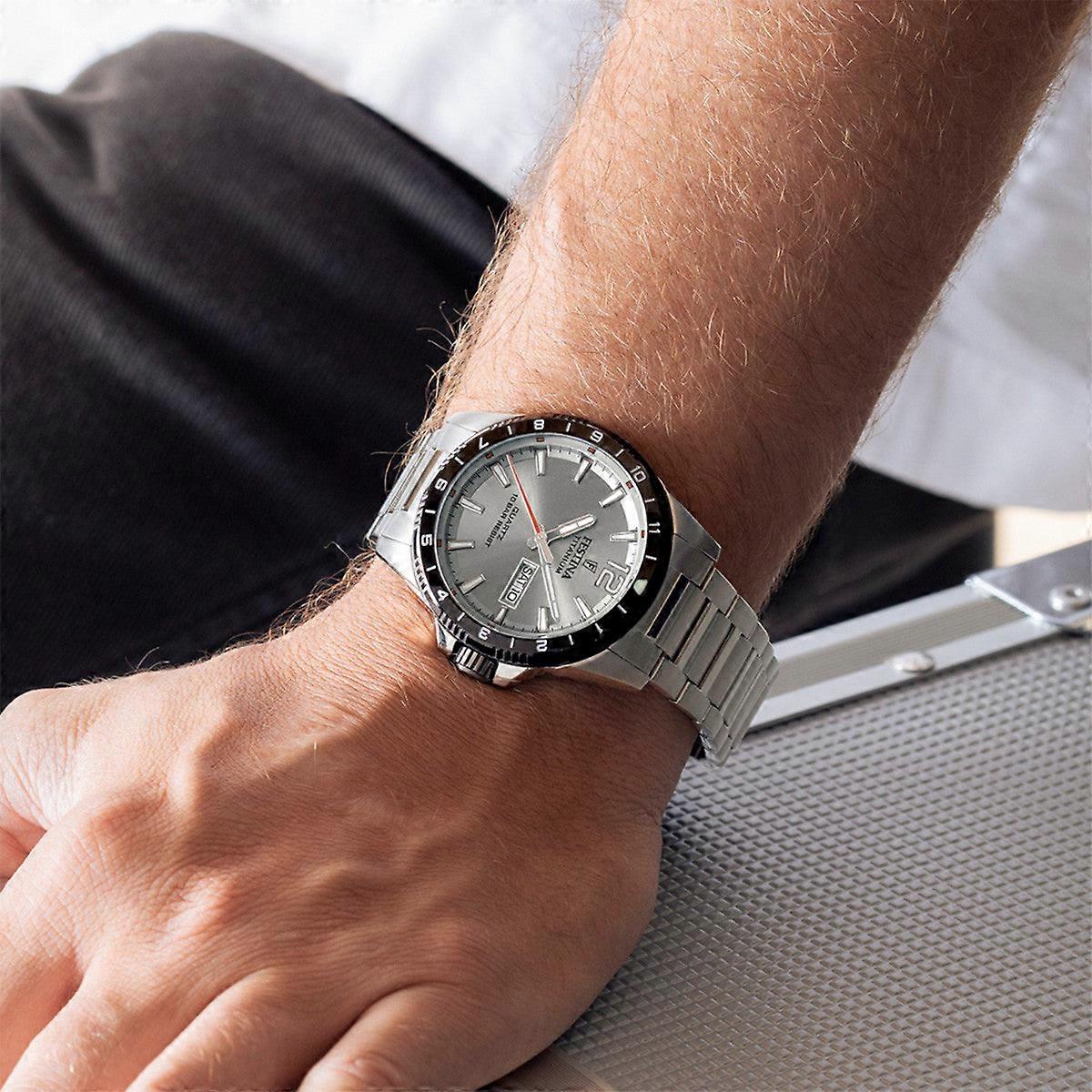 FESTINA MEN'S GREY DIAL TITANIUM WRISTWATCH
