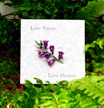 Load image into Gallery viewer, Canterbury Bells Purple Flower Brooch
