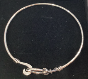 JB Round Wire Silver Bangle