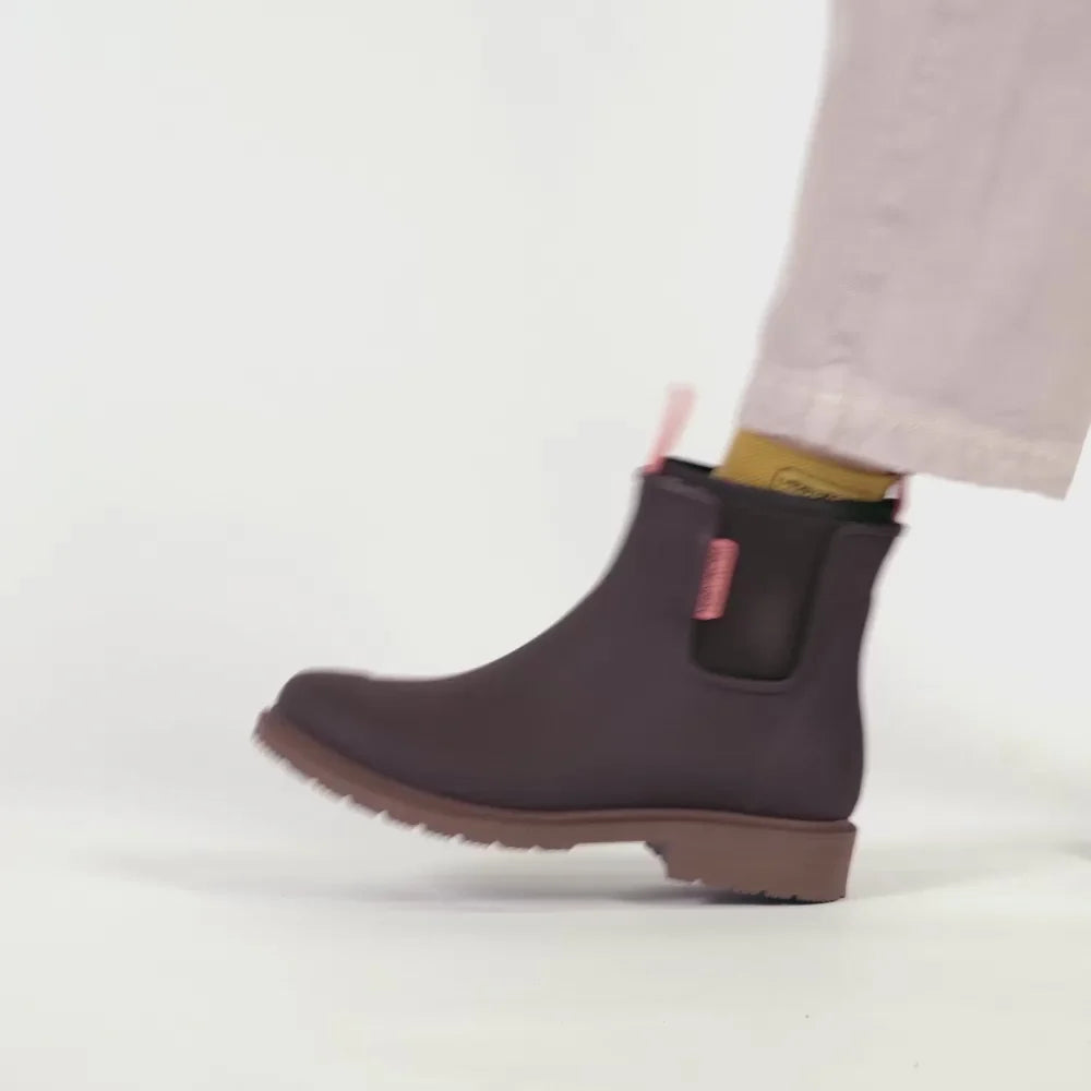 Bobbi Ankle Wellie — Merry People// Mocha
