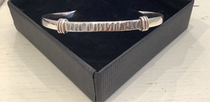 JB Heavy Oval Wire Silver Bangle