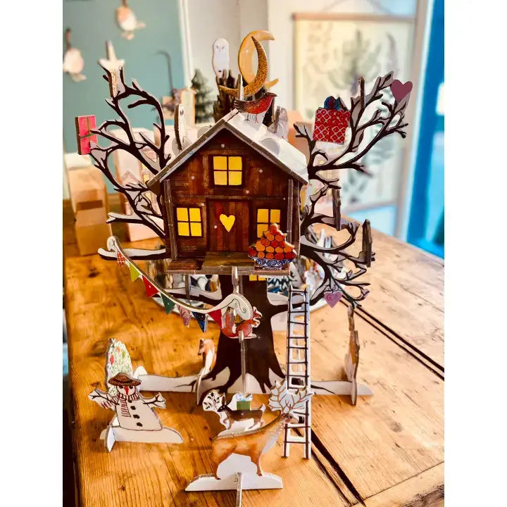 Christmas Treehouse 3D pop and slot advent calendar by Roger la Borde – view 2