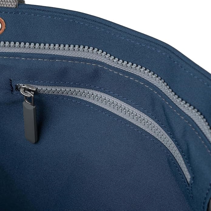 ROKA Trafalgar B Tote Bag