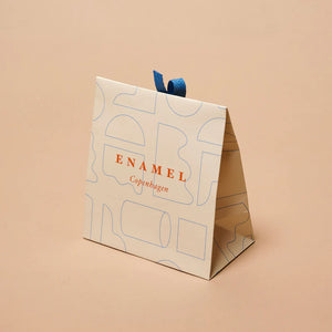 Enamel LOLA studs