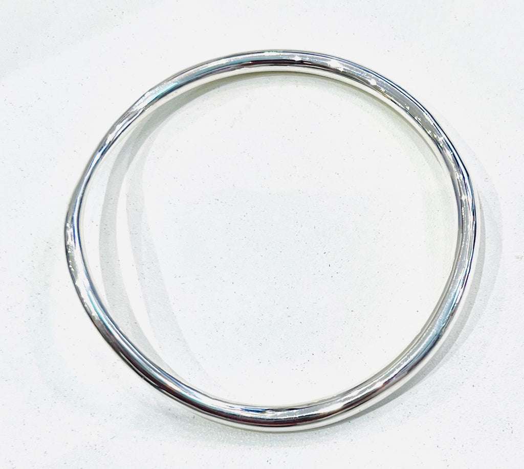 Sterling Silver Sculptural fluid Bangle by Chris Lewis