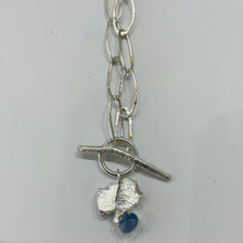 Load image into Gallery viewer, Sterling Silver gritstone pendant with Sapphire and handmade chain
