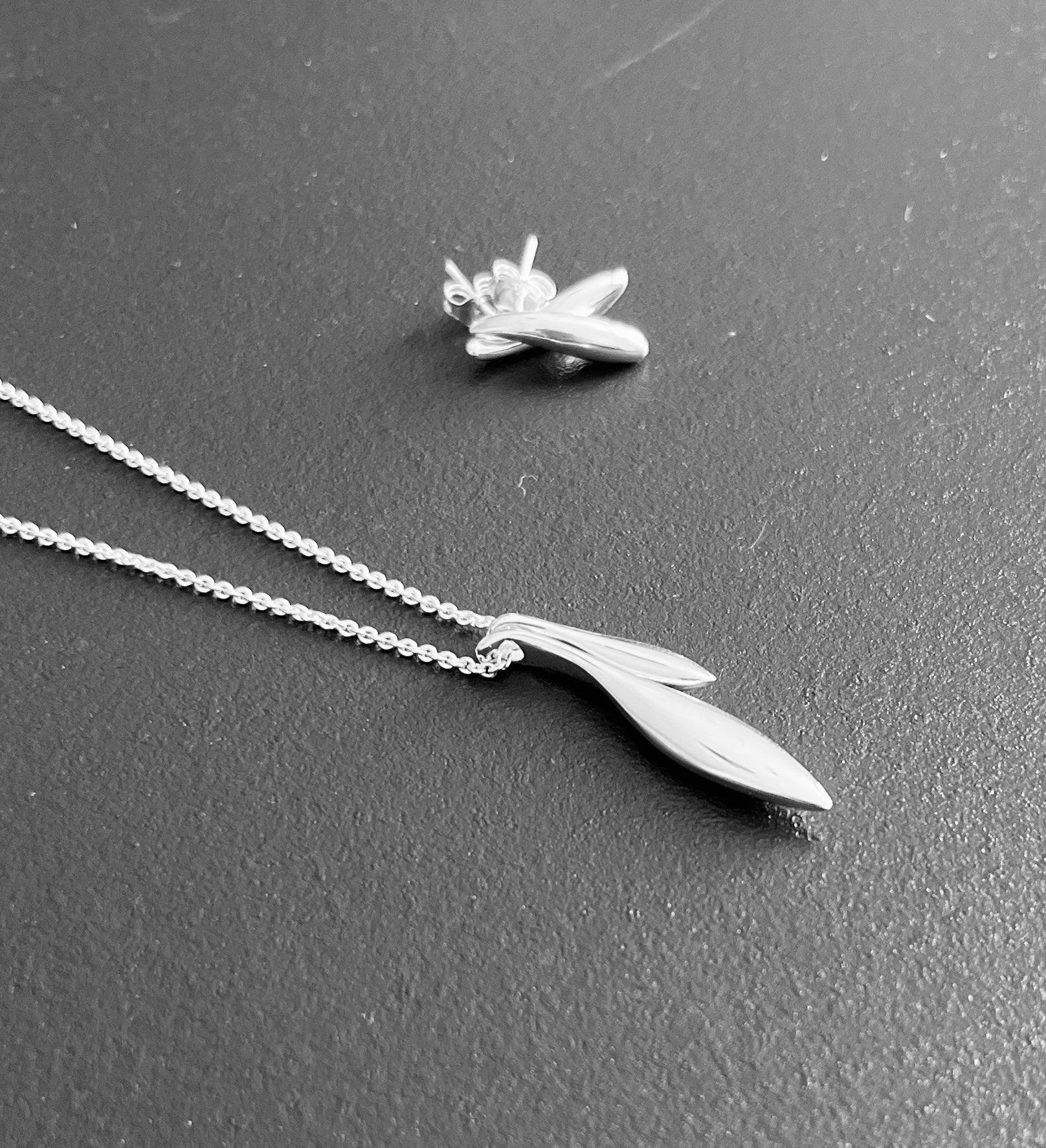 Chris Lewis Sterling Silver Stem pendant and earrings
