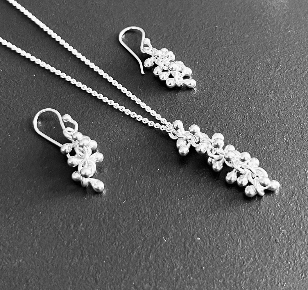 Chris Lewis Sterling Silver CLOVER pendant and earrings