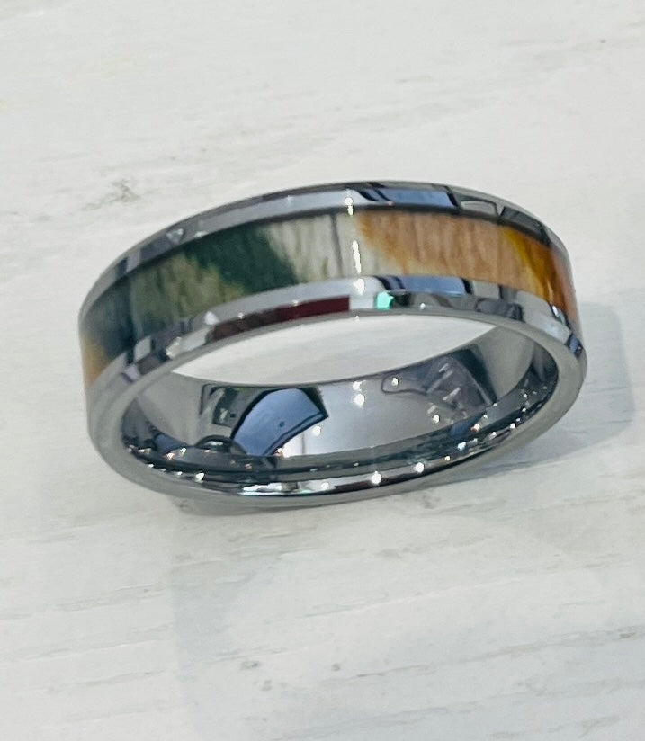 UNIQUE & CO TUNGSTEN CARBIDE RING
