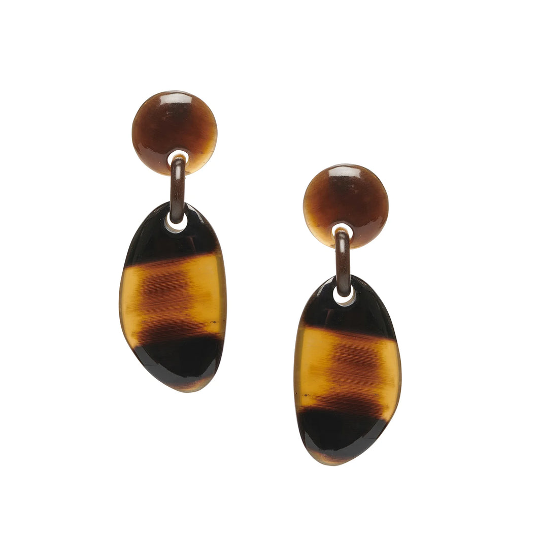 BRANCH BROWN NATURAL PEBBLE DROP HORN EARRING