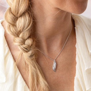 Feather Wisp 18" Necklace