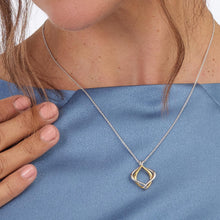 Load image into Gallery viewer, Alicia Golden Petite Necklace 18"
