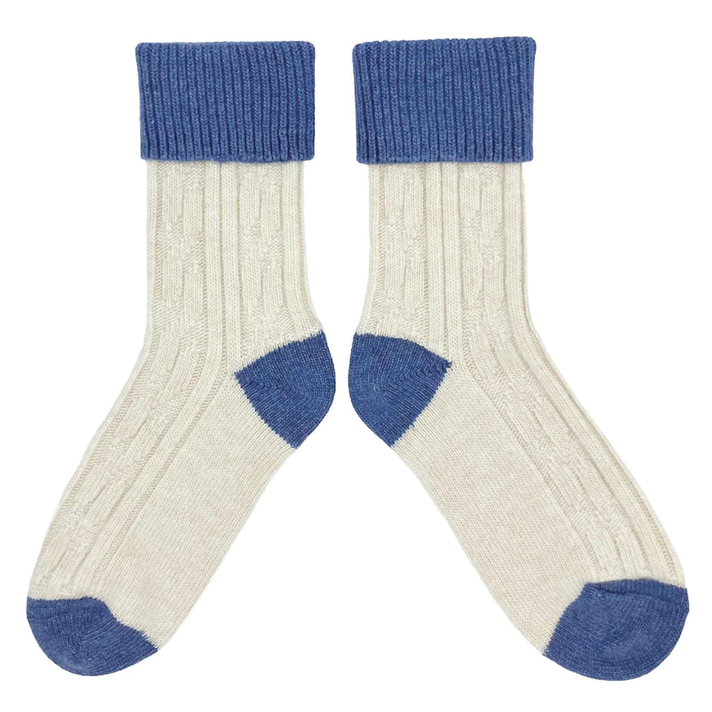 CASHMERE SOCKS