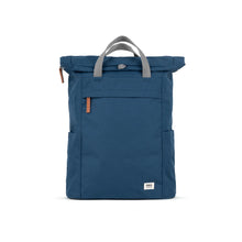 Load image into Gallery viewer, ROKA Sustainable Finchley A bag - ASH

