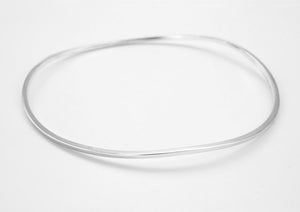 Sterling Silver Polished Wavy Bangle – Handmade in Mexico