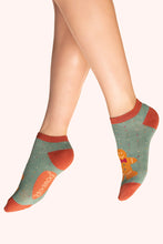 Load image into Gallery viewer, POWDER Ladies TRAINER SOCKS
