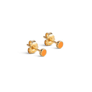 Enamel dot studs