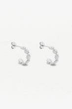 Load image into Gallery viewer, Wildflower Daisy Chain Hoop Earrings - Silver plated
