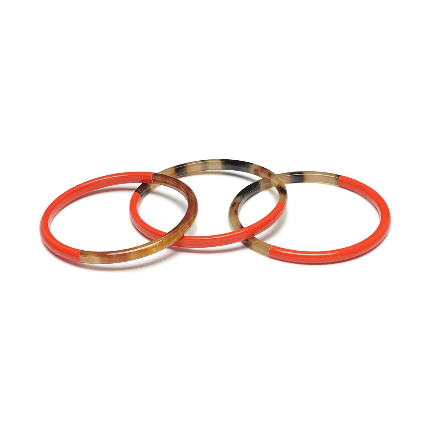 ZURI SLIM LACQUERED AND NATURAL HORN BANGLES