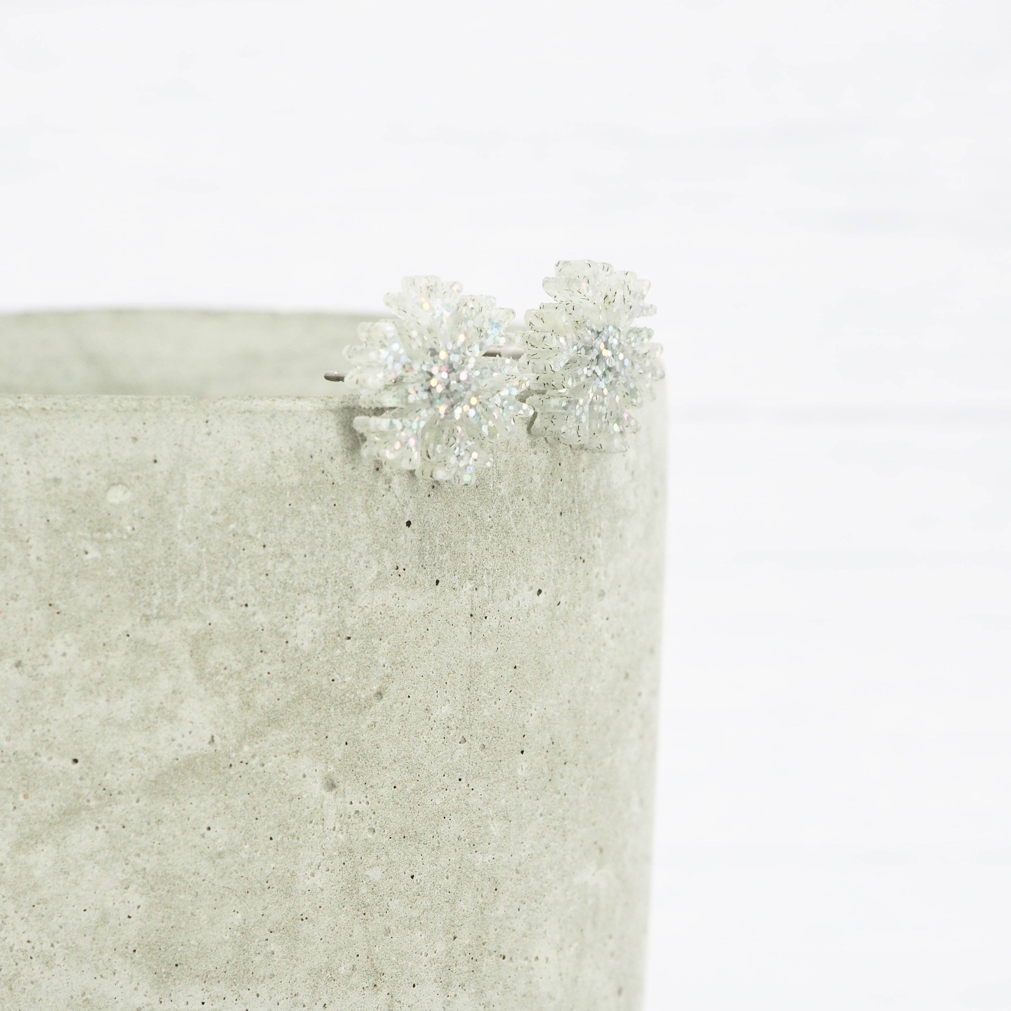 Holographic glitter snowflake small studs