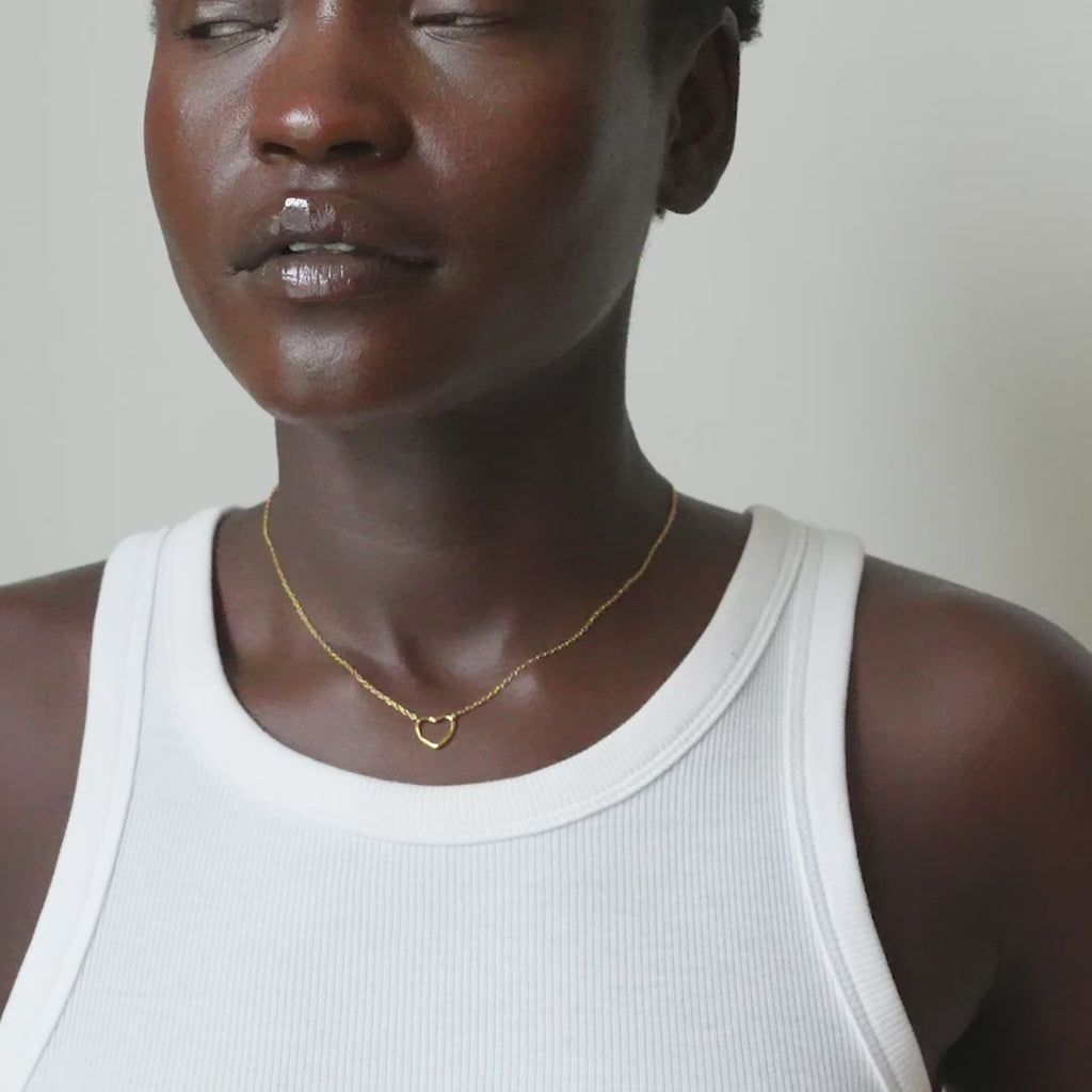 EC ORGANIC HEARTH NECKLACE