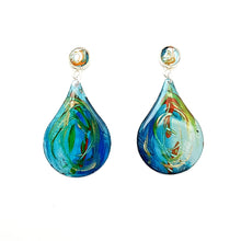Load image into Gallery viewer, DB Teardrop stud drop
