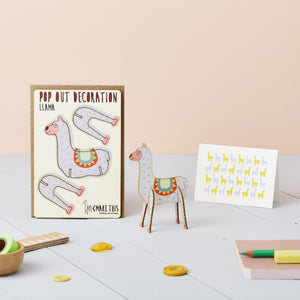 POP out card with wood decoration-LLAMA