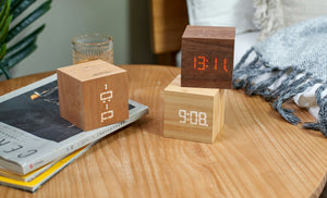 Cube plus clock