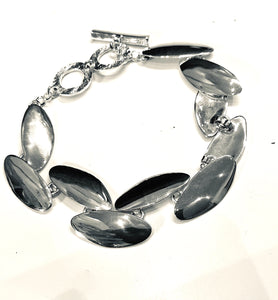 Chris Lewis polished Sterling silver ovals bracelet