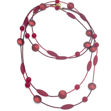 Load image into Gallery viewer, Murano glass Necklace oval flat beads long red
